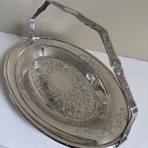 S.P. Serving Tray Basket with Handle